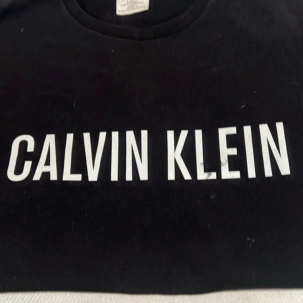 Black Calvin Klein sweatshirt - Picture 3 of 4
